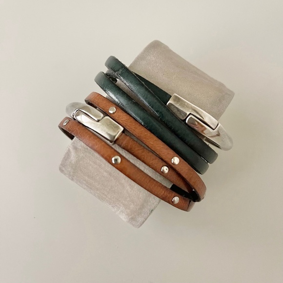 Artisan Jewelry - Leather Bracelets Asymmetrical Half Circle 3 mm Leather Wrap Magnetic Closure